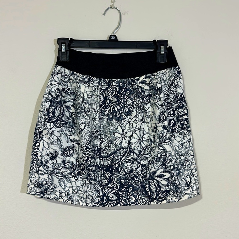 Zara Floral Elastic Band Mini Skirt Size S